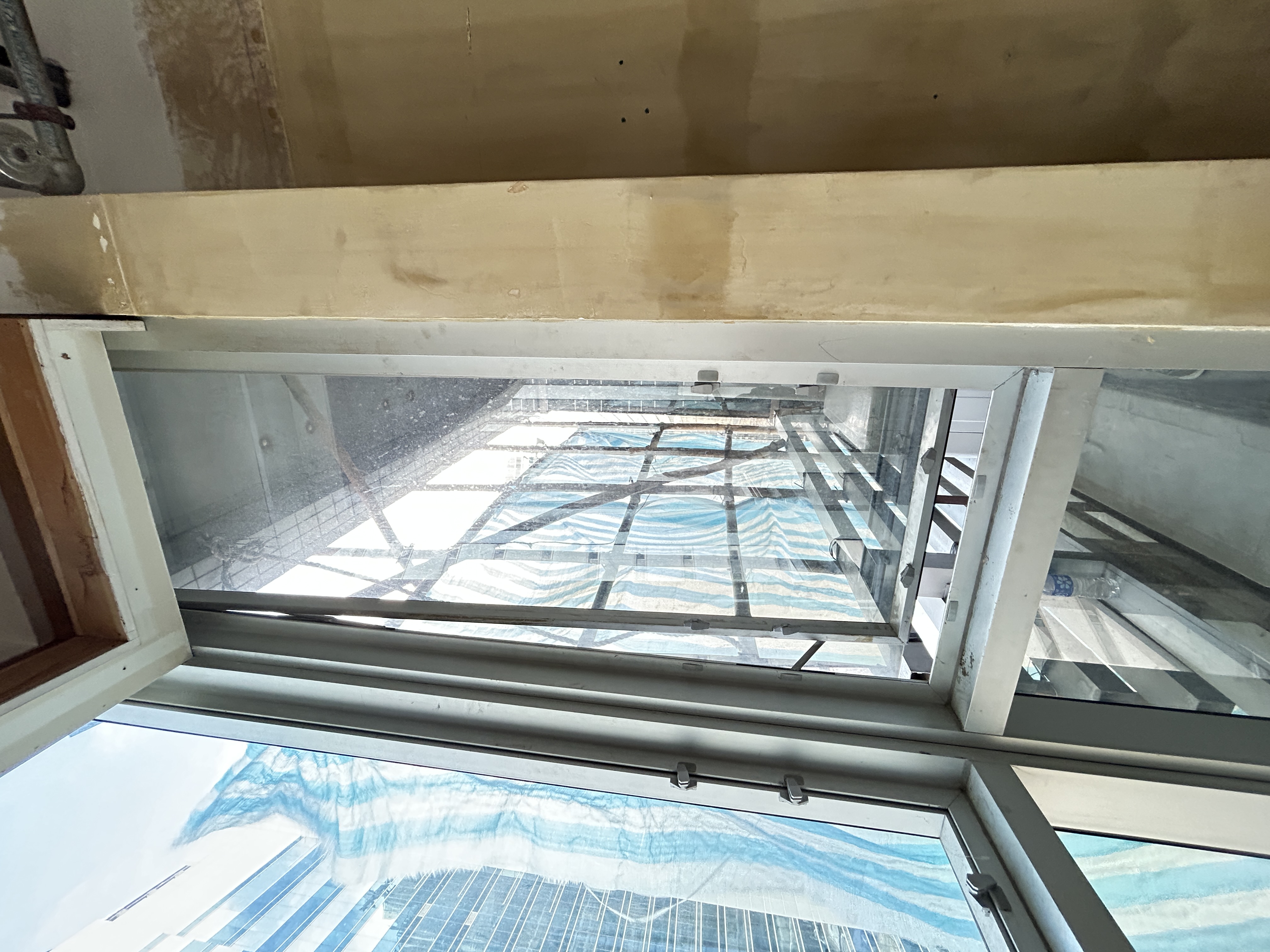 創富中心 28吋大窗較