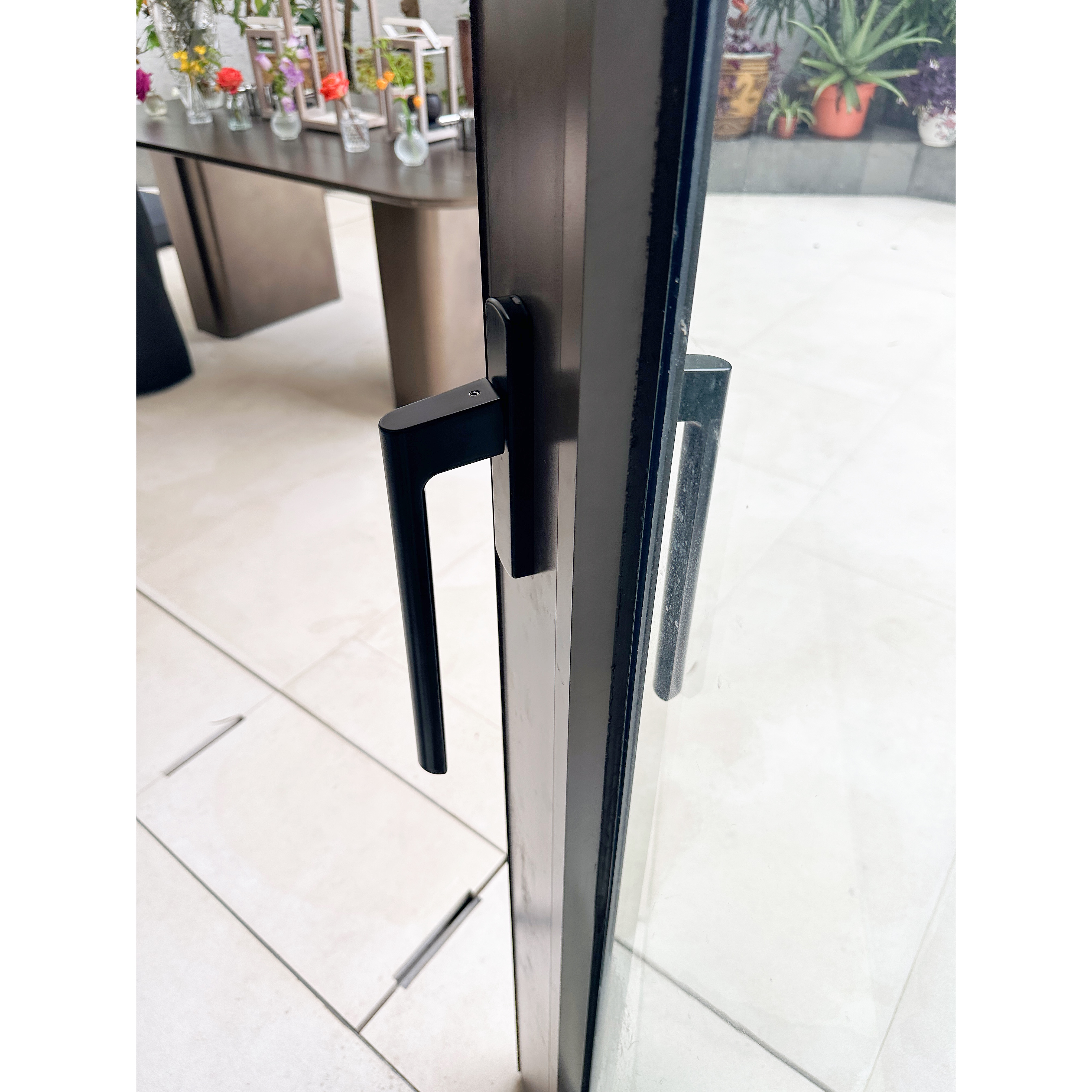 山頂和福道。更換提升們把手